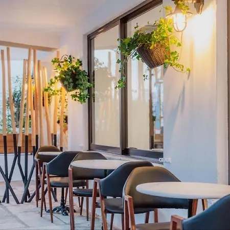 Genesis Hotel Loutraki (Corinthia)